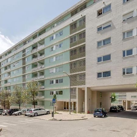 Spacious 3-Bedroom Condo In Лісабон Екстер'єр фото
